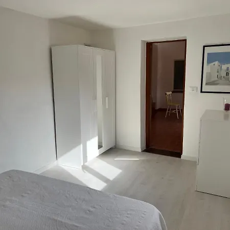 Casa Lialara Mare Augusta