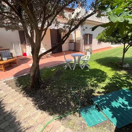 Casa Lialara Mare Apartment